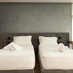 Hotel Bounty
