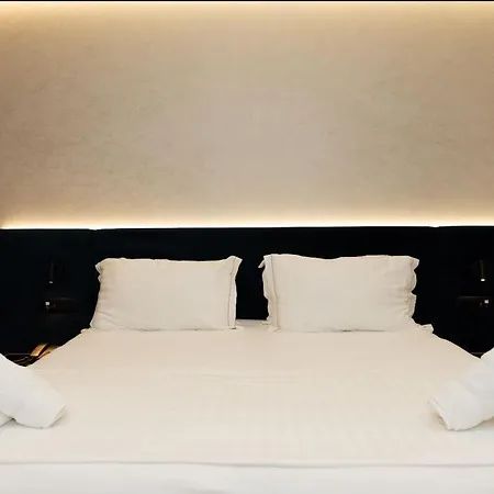 Bounty 4* Golem (Tirana)