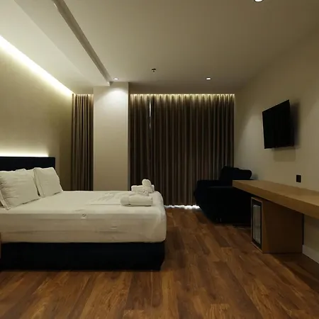 Bounty Otel 4*
