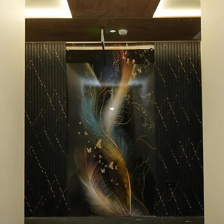 Bounty 4* Golem (Tirana)