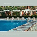 Bounty Hotel